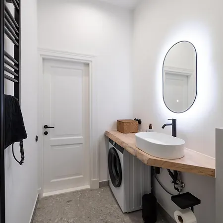 公寓 Bold 1909 Residences - Art Nouveau Living