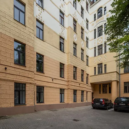 Daire Bold 1909 Residences - Art Nouveau Living