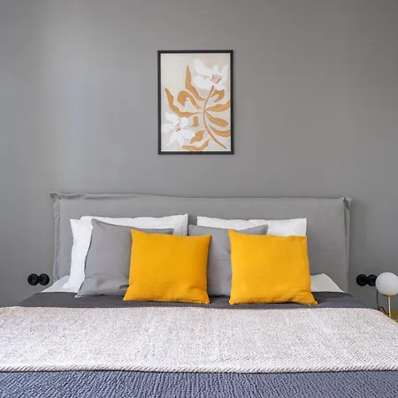 Bold 1909 Residences - Art Nouveau Living * 里加