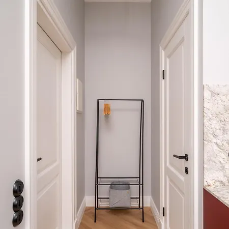 Bold 1909 Residences - Art Nouveau Living Appartement