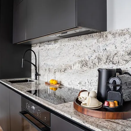 Bold 1909 Residences - Art Nouveau Living Appartement *