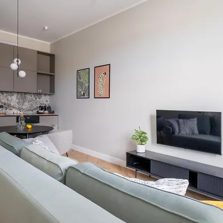 Bold 1909 Residences - Art Nouveau Living Appartement