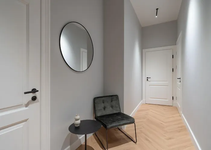 Bold 1909 Residences - Art Nouveau Living Apartment