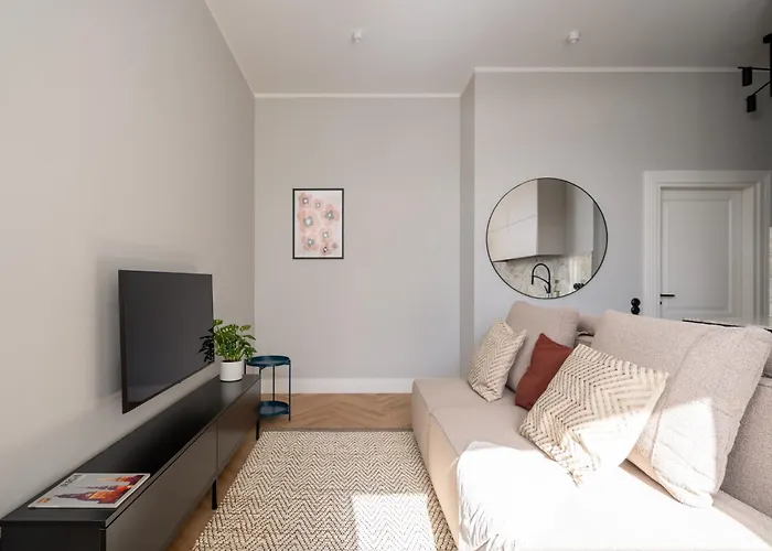 Bold 1909 Residences - Art Nouveau Living Apartment