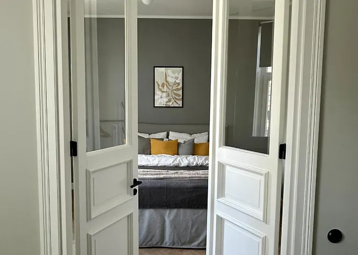 Bold 1909 Residences - Art Nouveau Living Apartment Riga